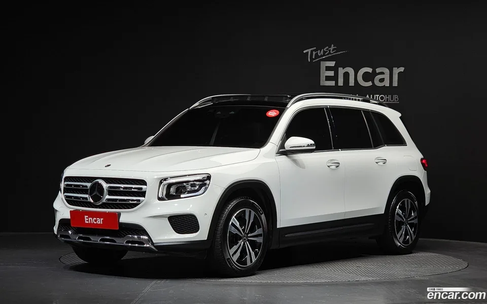 Mercedes-Benz GLB-Class GLB200 d 2022 — photo 1, buy with delivery to Moscow