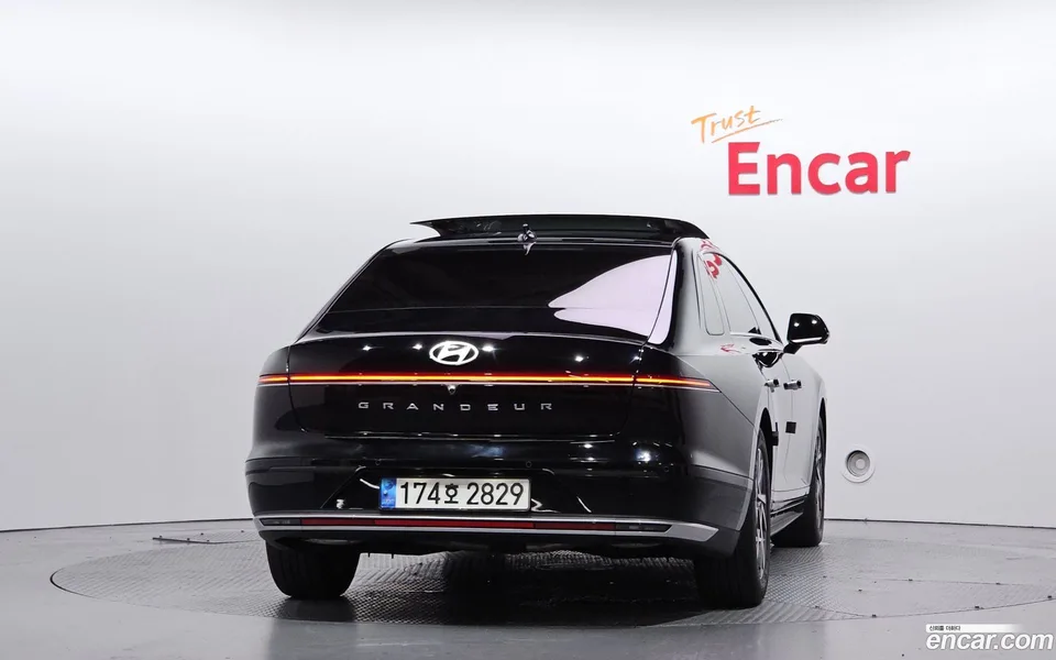 Hyundai Grandeur 2.5 2WD 2023 — thumbnail 4