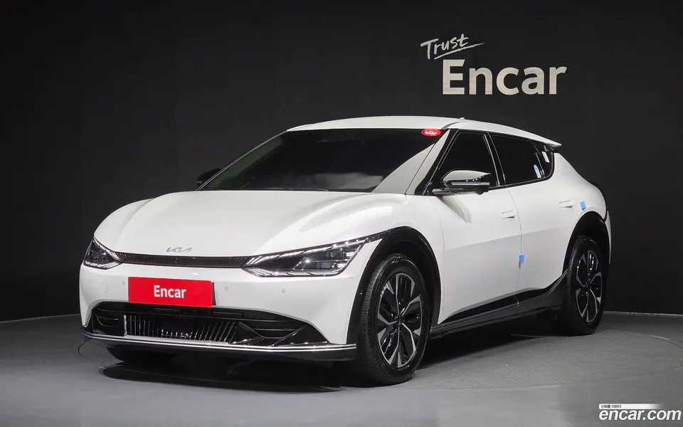 Kia EV6 2024 — photo 1, buy with delivery to Moscow