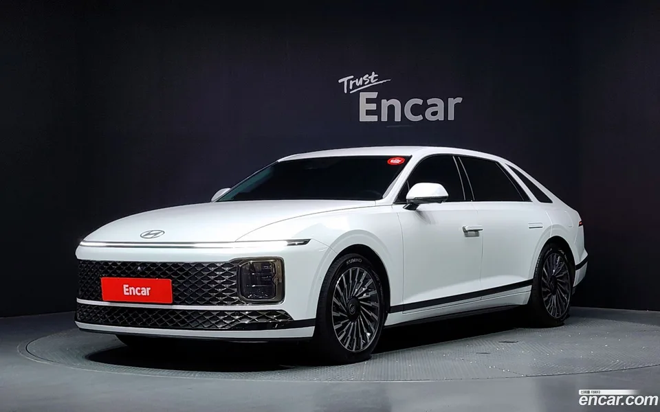 Hyundai Grandeur Hybrid 2024 — photo 1, buy with delivery to Moscow