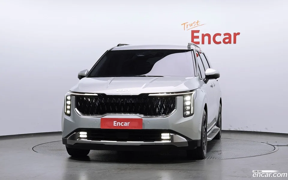 Kia Carnival HEV 9 2024 — thumbnail 3