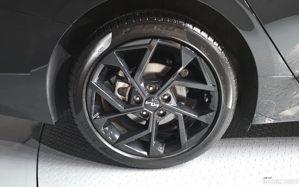 Kia K5 Hybrid 2024 — thumbnail 2