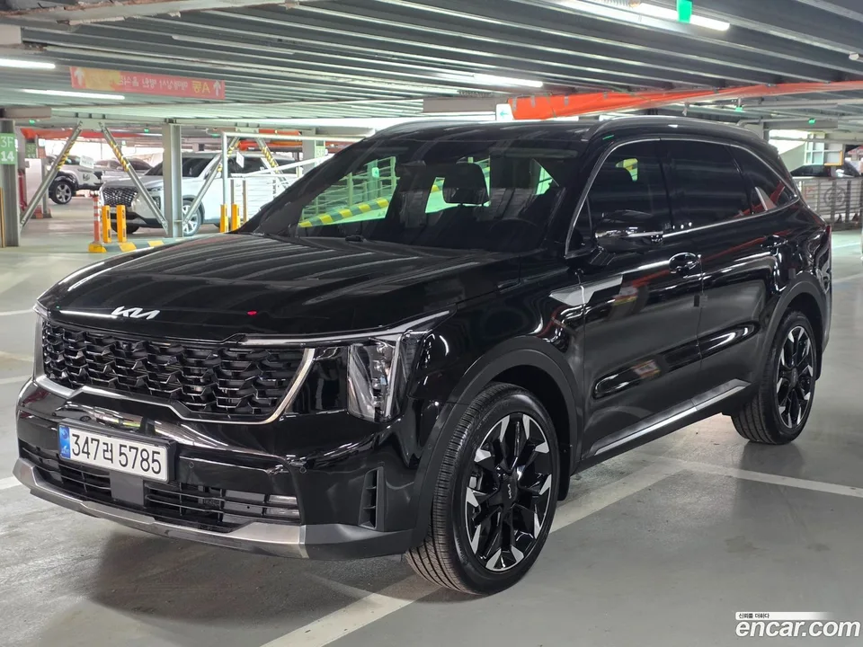 Kia Sorento 2.5T 2WD 2023 — thumbnail 3