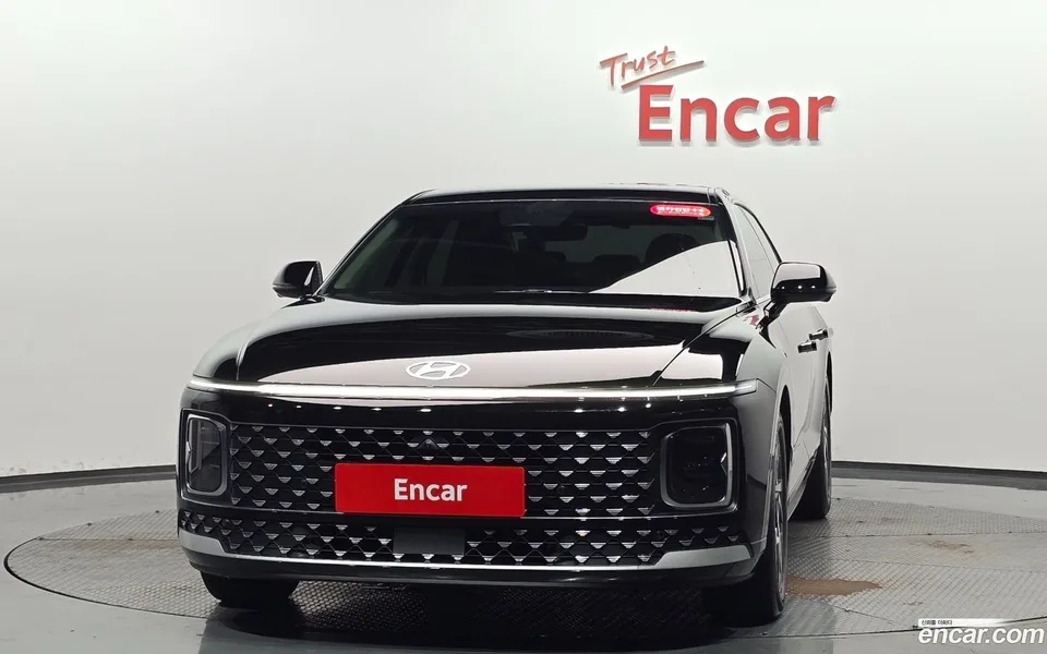 Hyundai Grandeur 2.5 2WD 2023 — thumbnail 3