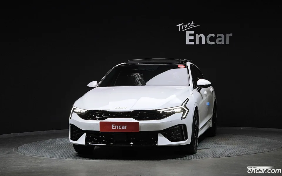 Kia K5 2.0 2026 — thumbnail 3
