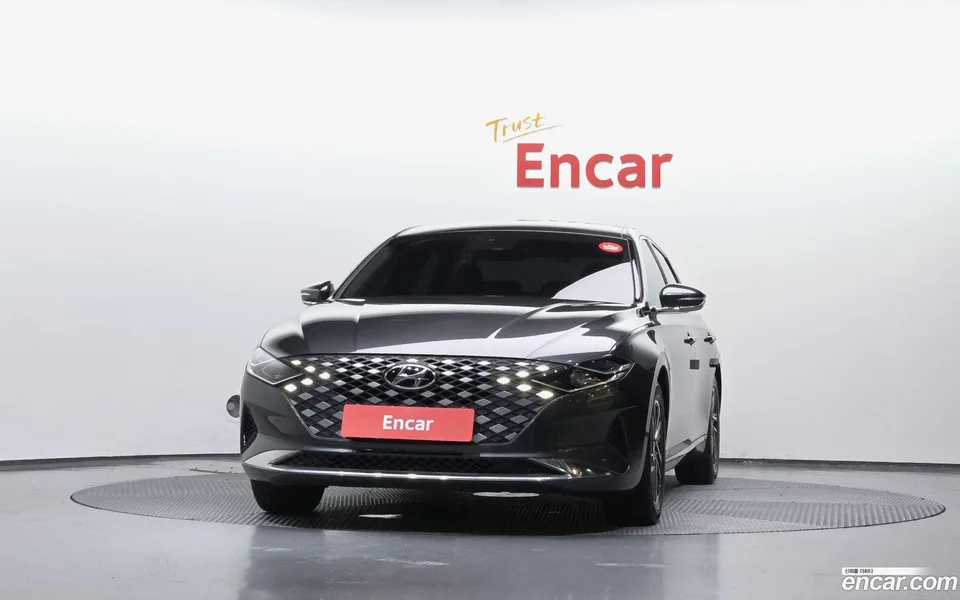 Hyundai Grandeur IG 3.0 LPi () 2022 — thumbnail 3
