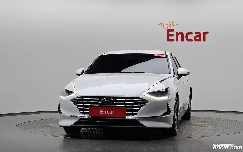 Hyundai Sonata Hybrid 2022 — thumbnail 3