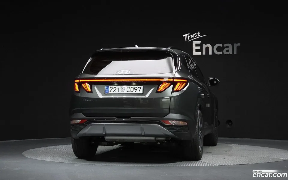 Hyundai Tucson 1.6 4WD 2023 — thumbnail 4