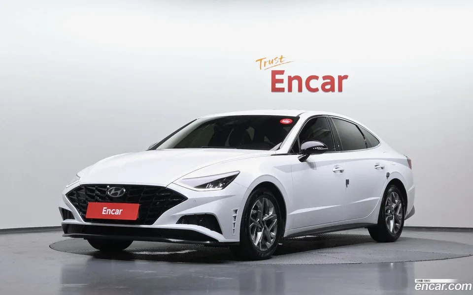 Hyundai Sonata 1.6 2022 — photo 1, buy with delivery to Moscow
