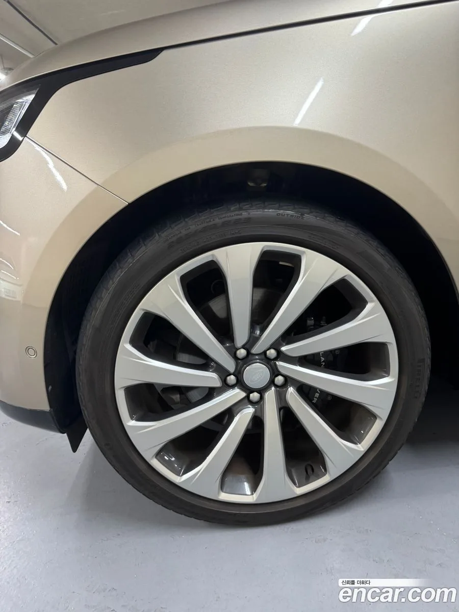 Land Rover Range Rover D350 AB LWB 2023 — thumbnail 2