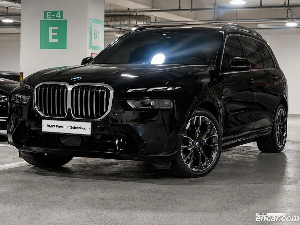 BMW X7 2025