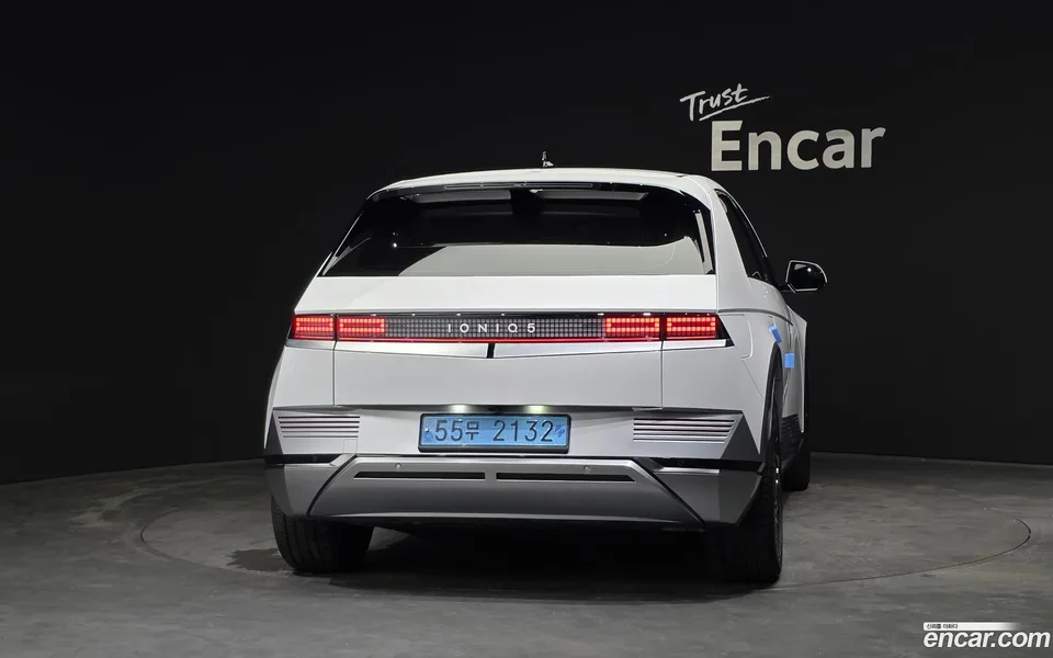 Hyundai Ioniq 5 2024 — thumbnail 4
