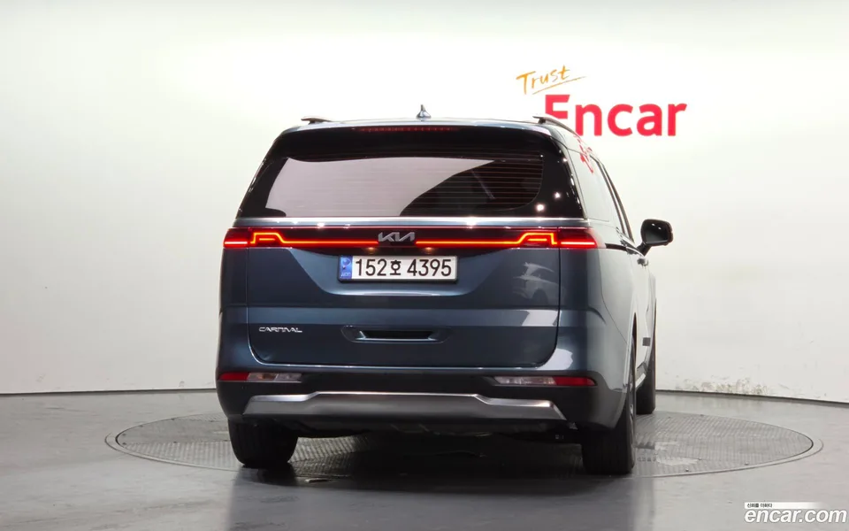 Kia Carnival 9 2022 — thumbnail 4