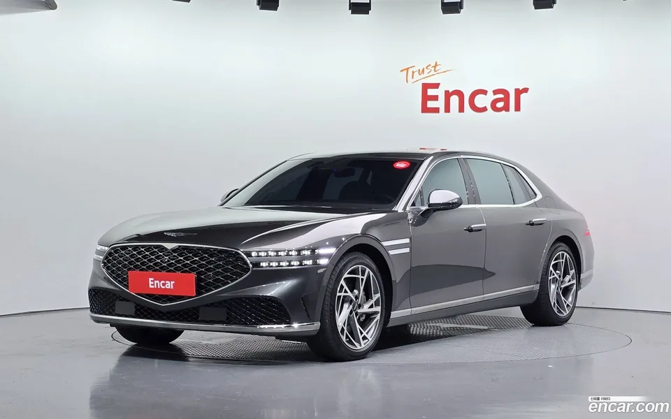 Genesis G90 3.5 AWD 2025 — photo 1, buy with delivery to Moscow