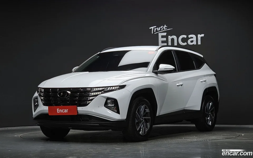 Hyundai Tucson 1.6 2WD 2023 — photo 1, buy with delivery to Moscow