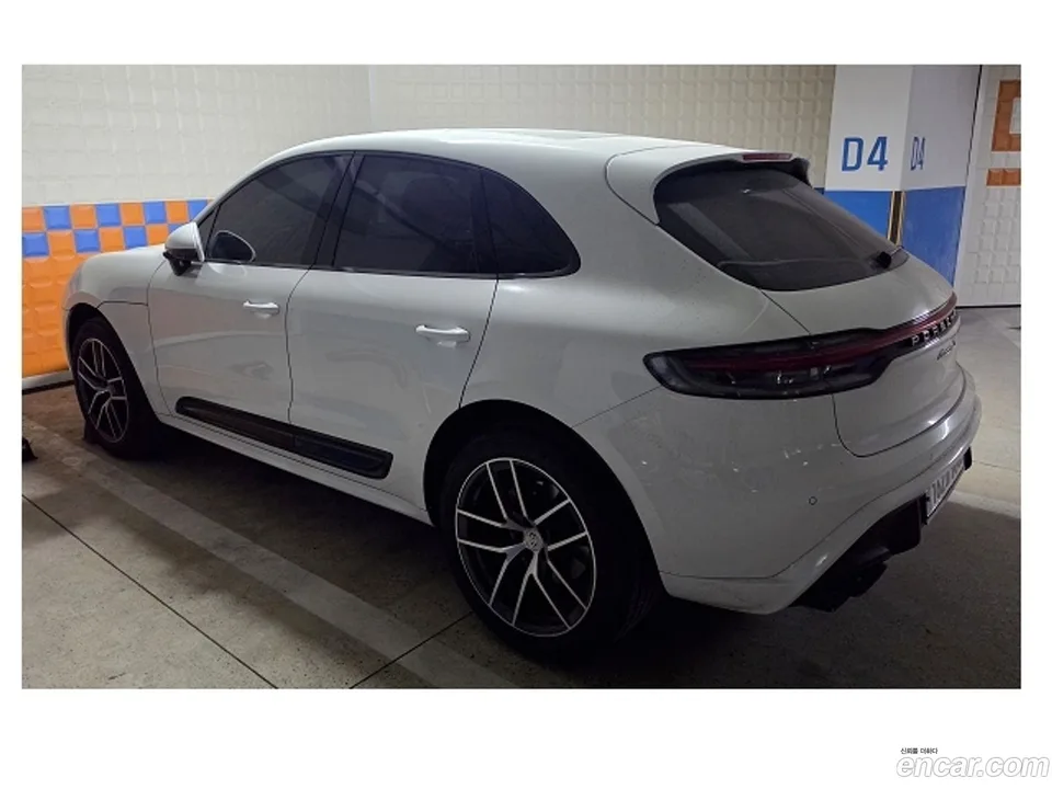 Porsche Macan 2.9 S 2023 — thumbnail 4