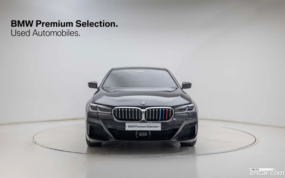 BMW 5 Series 530i M 2022 — thumbnail 3