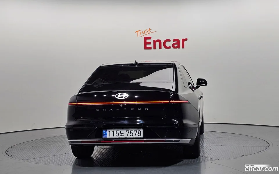 Hyundai Grandeur 2.5 2WD 2023 — thumbnail 4