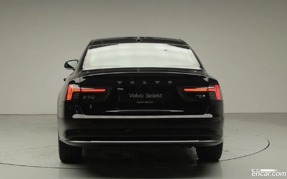 Volvo S90 T8 AWD 2026 — thumbnail 5