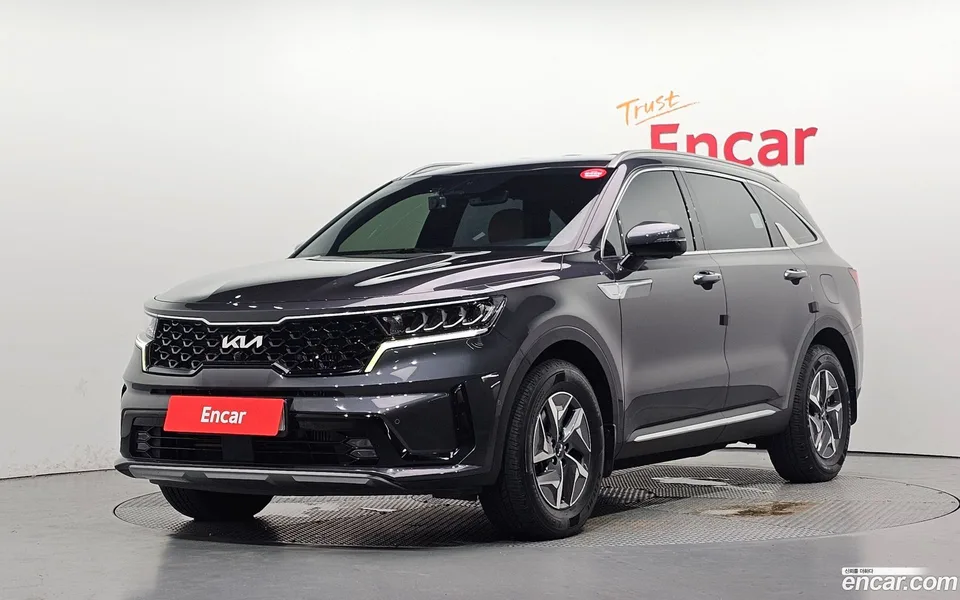 Kia Sorento HEV 1.6 4WD 2023 — photo 1, buy with delivery to Moscow
