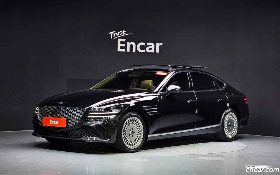 Genesis G80 2.5 AWD 2024 — photo 1, buy with delivery to Moscow