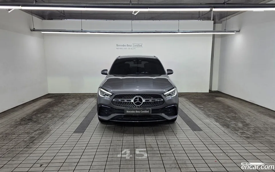 Mercedes-Benz GLA-Class GLA250 4MATIC 2023 — thumbnail 3