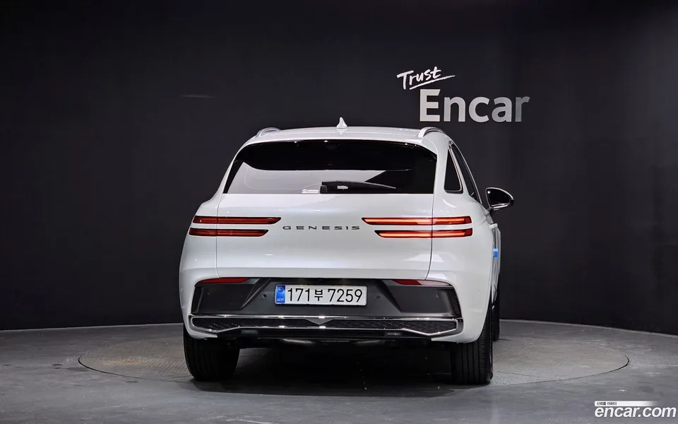 Genesis GV70 2.5T AWD 2026 — thumbnail 4