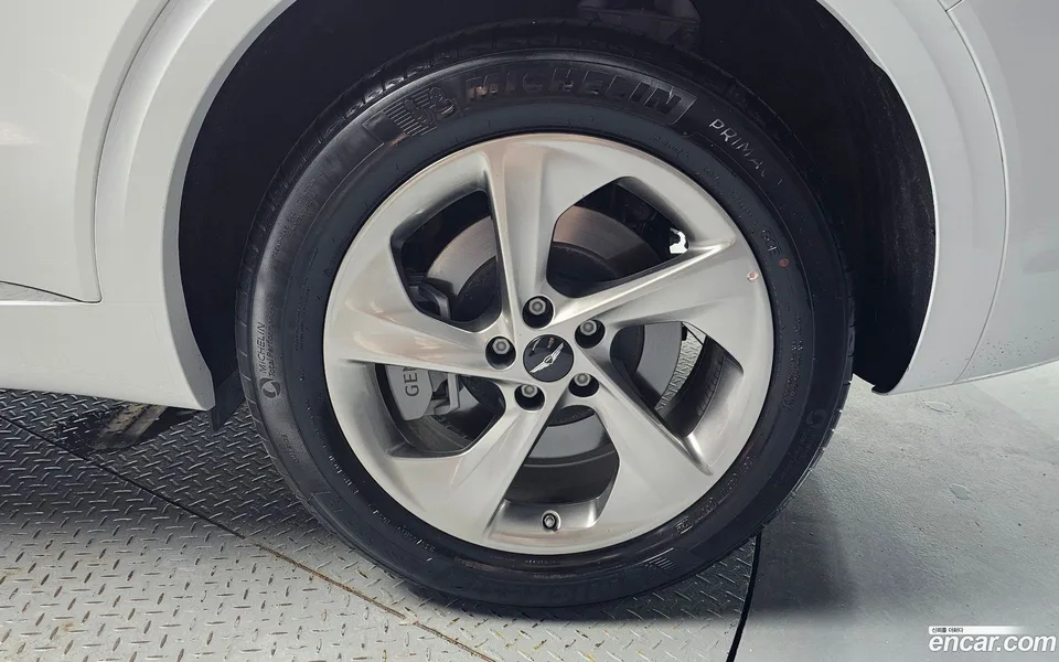 Genesis GV70 2.5T AWD 2026 — thumbnail 5