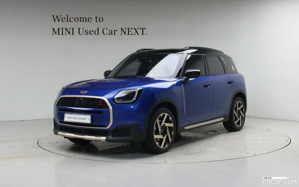 MINI Cooper S Countryman ALL4 2025 — photo 1, buy with delivery to Moscow
