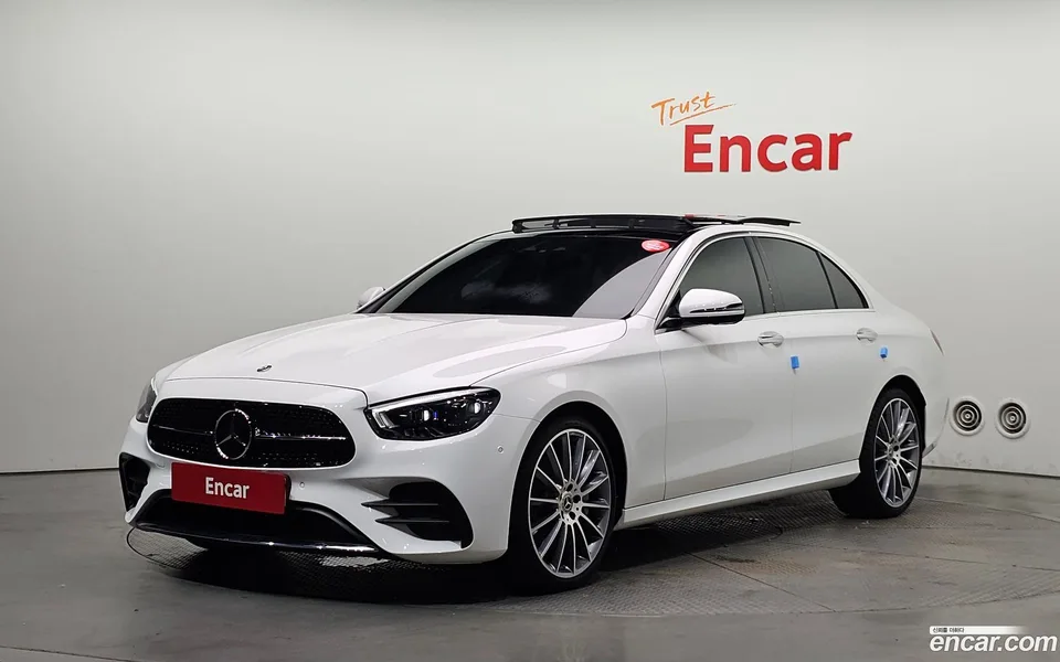 Mercedes-Benz E-Class E350 4MATIC AMG Line 2022 — photo 1, buy with delivery to Moscow