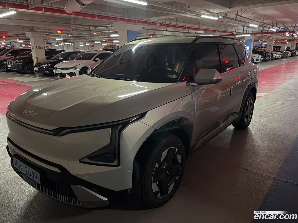 Kia EV5 2WD 2026 — photo 1, buy with delivery to Moscow