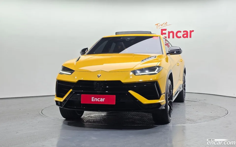 Lamborghini Urus 4.0 V8 S 2024 — thumbnail 3
