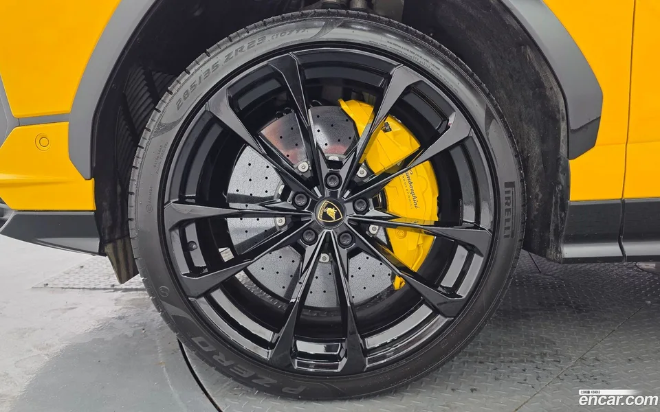 Lamborghini Urus 4.0 V8 S 2024 — thumbnail 5