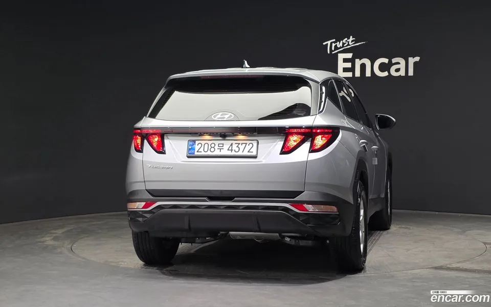 Hyundai Tucson 2.0 2WD 2023 — миниатюра 4