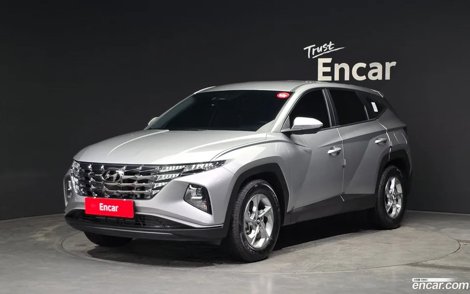 Hyundai Tucson 2.0 2WD 2023 — фото 1, купить с доставкой в Москву