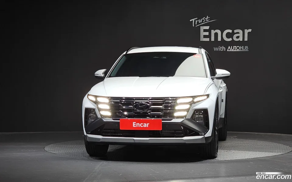 Hyundai Tucson NX4 1.6 2WD 2024 — photo 1, buy with delivery to Moscow