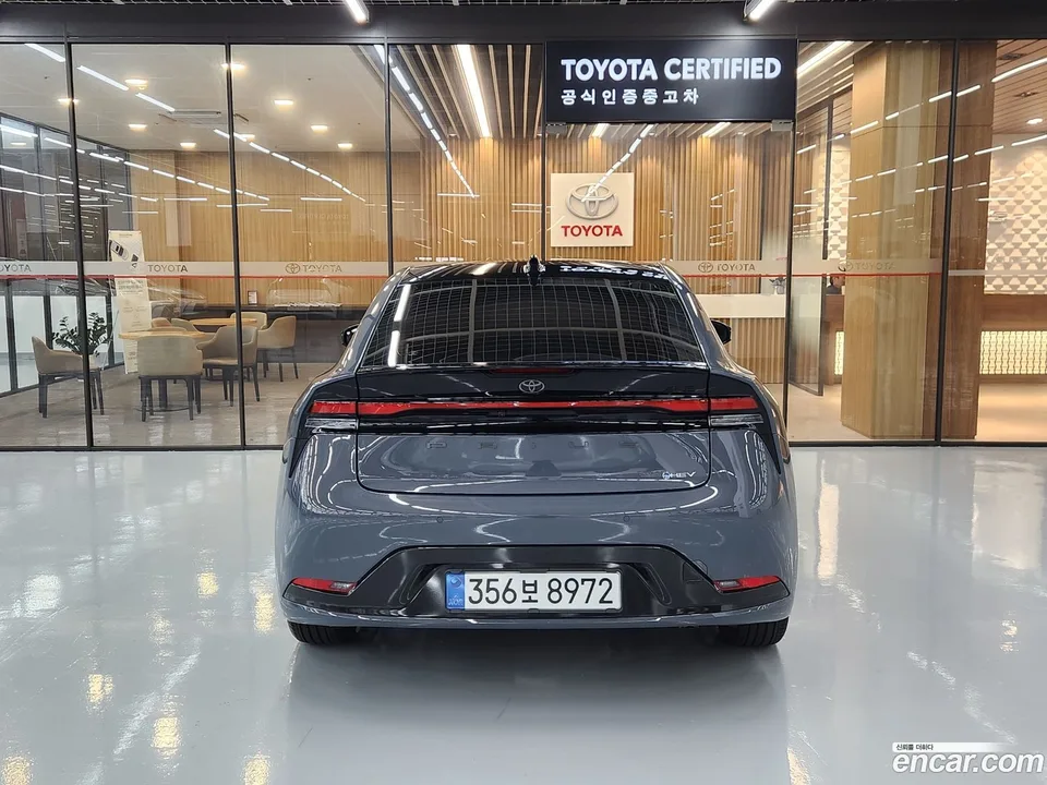 Toyota Prius 2.0 XLE 2026 — thumbnail 4