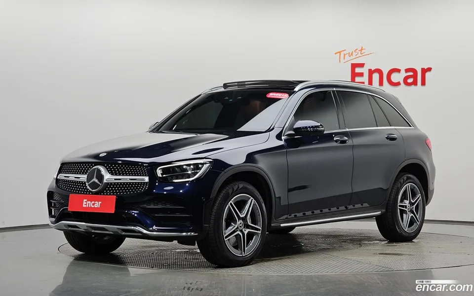 Mercedes-Benz GLC-Class GLC300e 4MATIC 2022 — photo 1, buy with delivery to Moscow