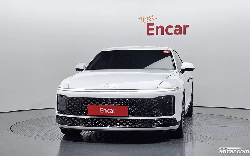 Hyundai Grandeur Hybrid 2024 — thumbnail 3