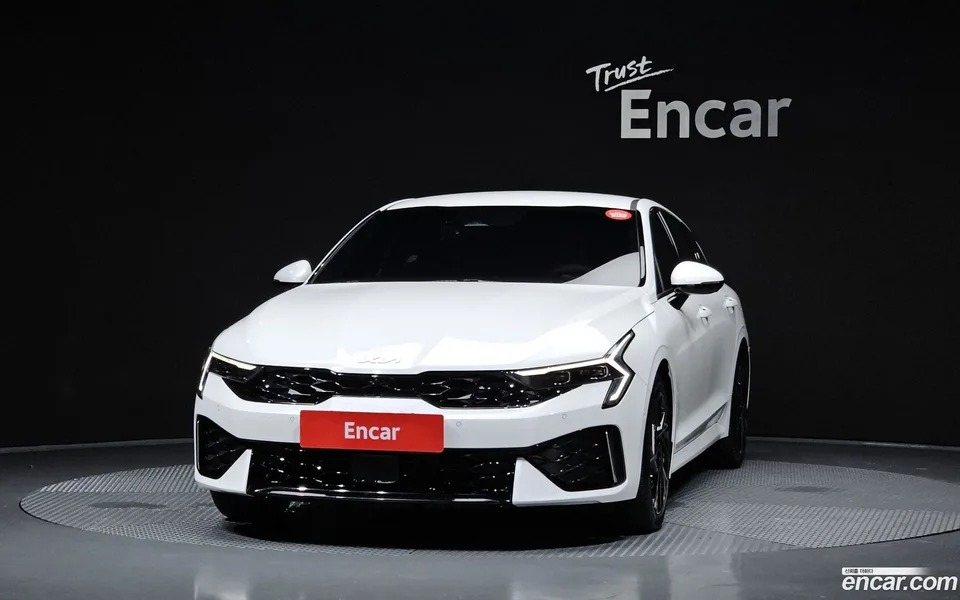 Kia K5 2.0 2024 — thumbnail 2