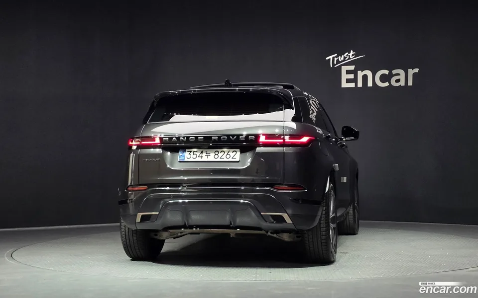 Land Rover Range Rover Evoque P250 SE 2025 — thumbnail 4