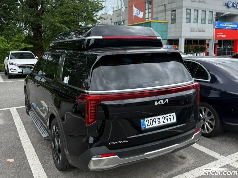 Kia Carnival HEV 9 2026 — thumbnail 4