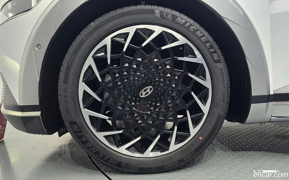 Hyundai Ioniq 5 2022 — thumbnail 2