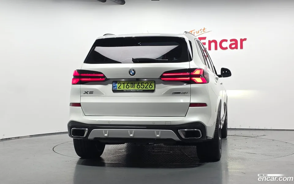 BMW X5 xDrive 40i M 2025 — thumbnail 4