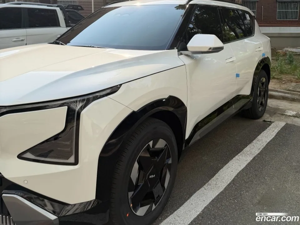 Kia EV5 4WD 2026 — thumbnail 3