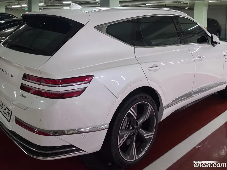 Genesis GV80 2.5T AWD 2025 — thumbnail 3