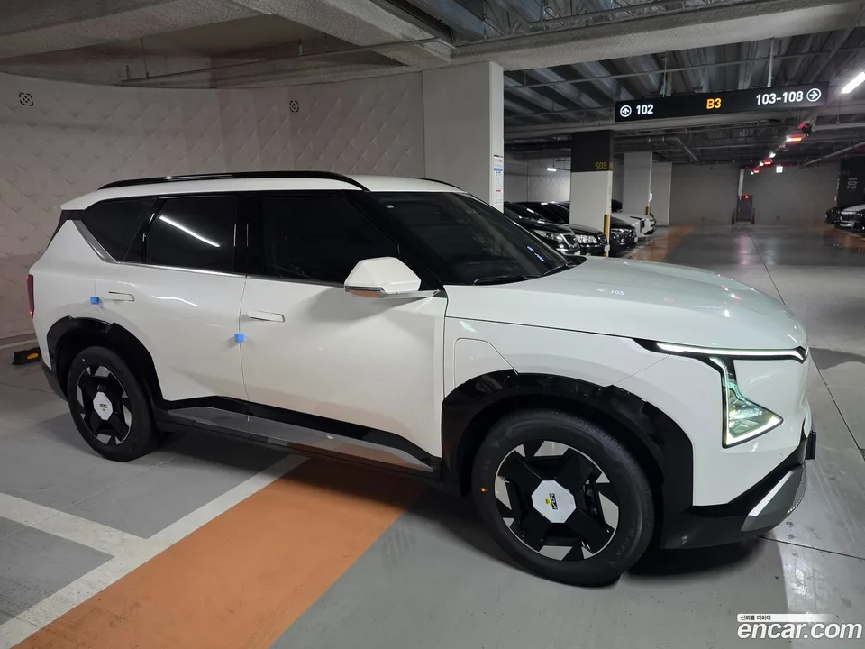 Kia EV5 2WD 2026 — thumbnail 3