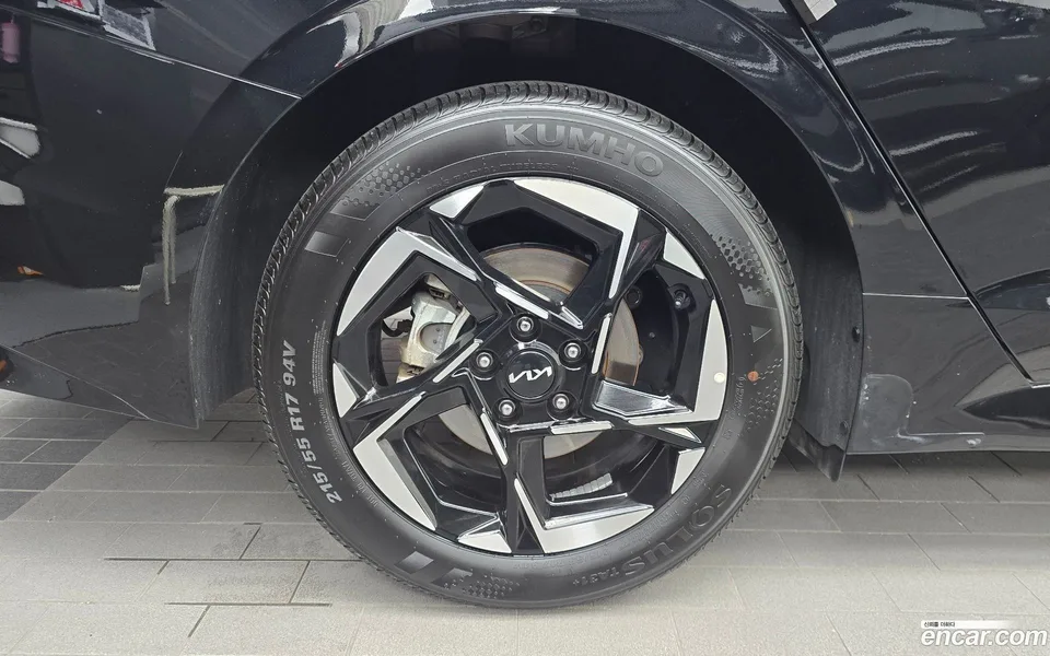 Kia K5 2.0 2025 — thumbnail 2