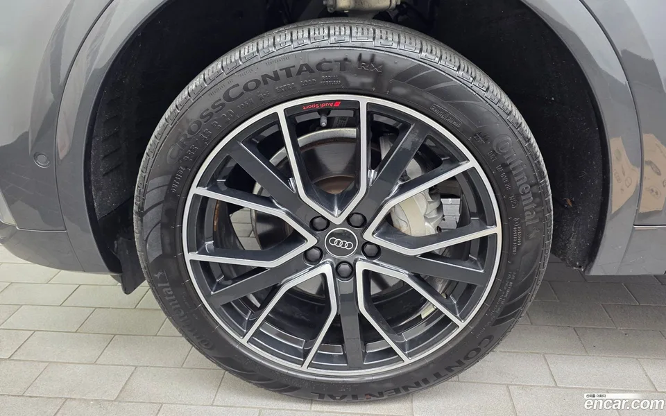 Audi Q5 40 TDI 2023 — thumbnail 5