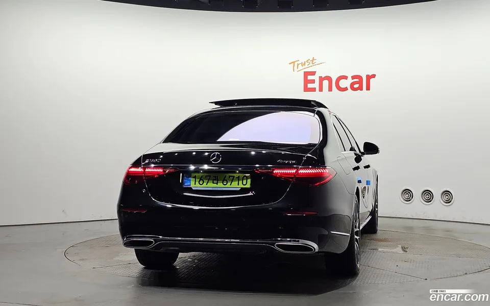 Mercedes-Benz S-Class S580L 4MATIC 2025 — thumbnail 4